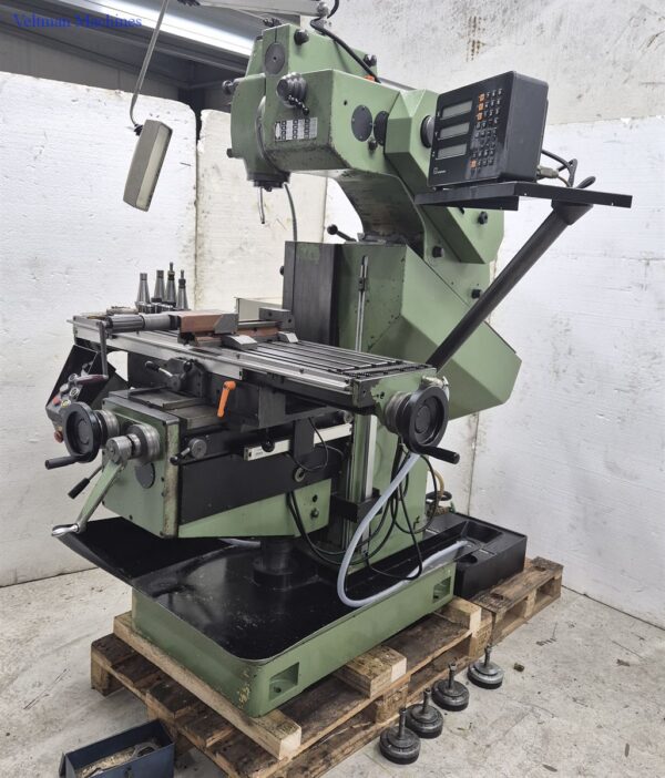 Abene VHF 300 freesmachine.