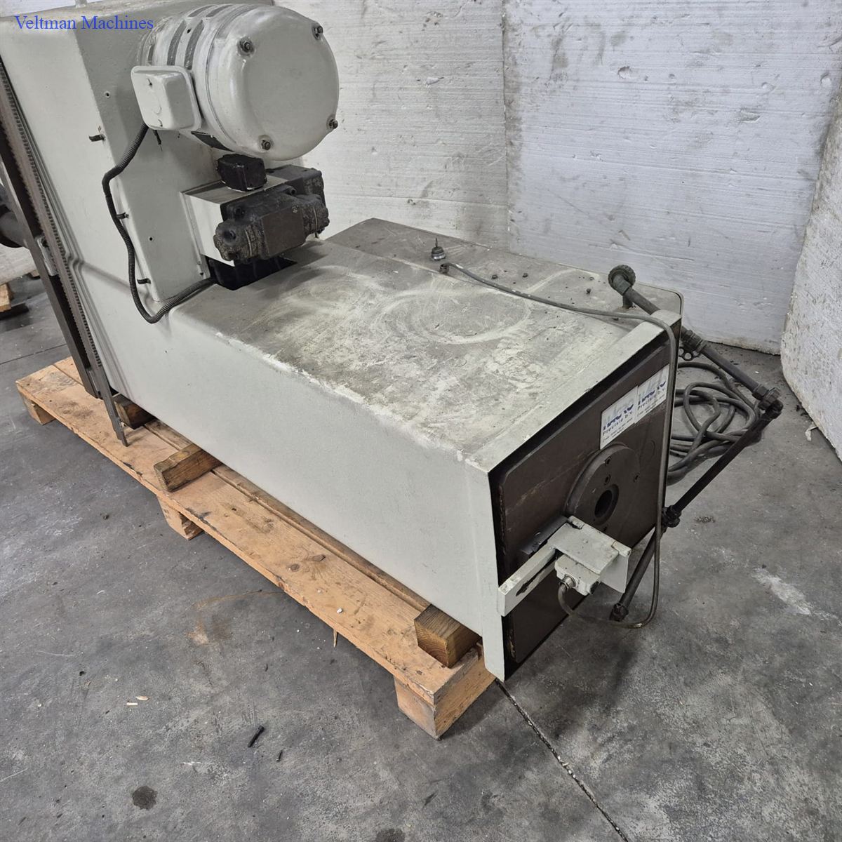 Vertikale hydraulische Innenräummaschine Varinelli BVM1000 – Bild 5