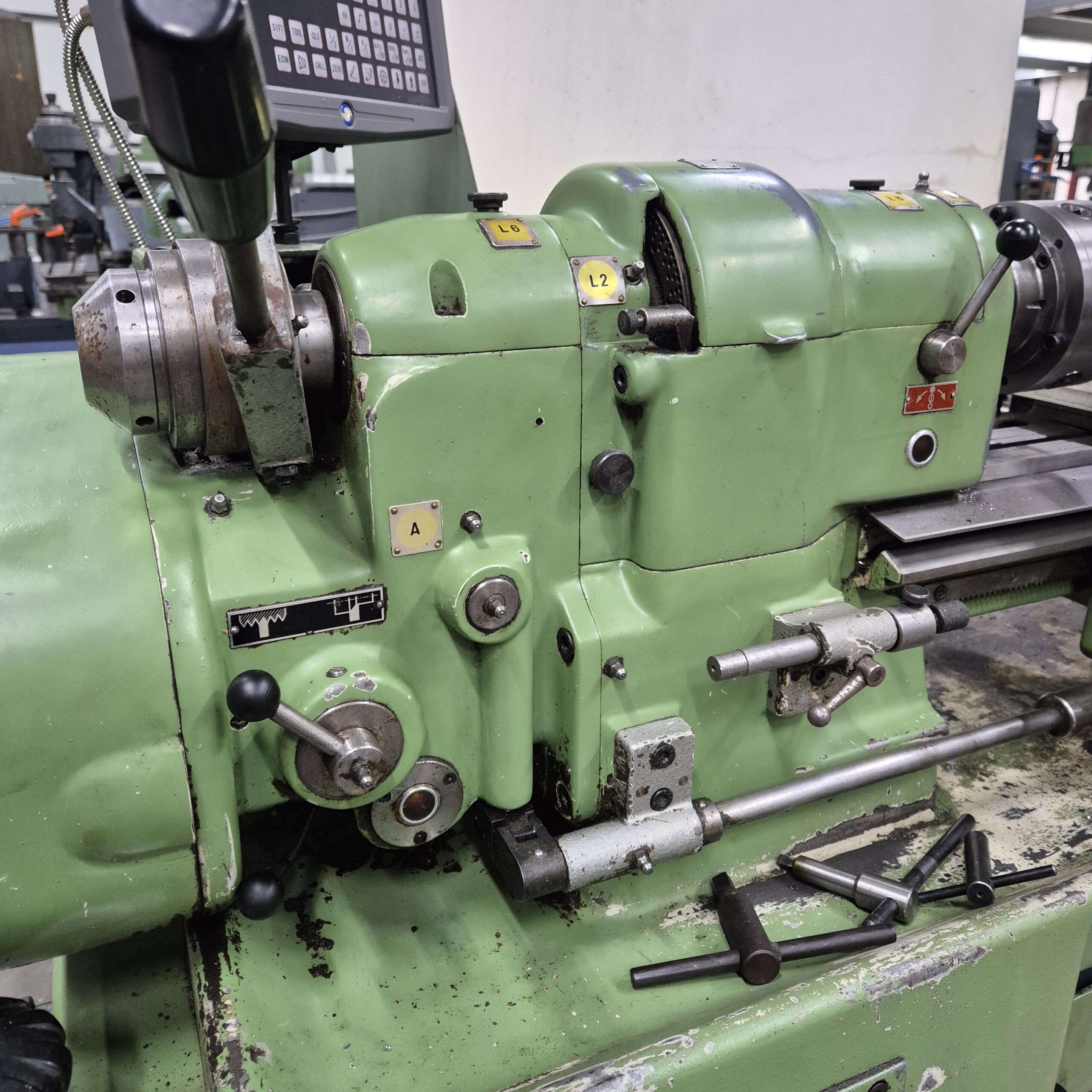 Drehmaschine Schaublin 102VM – Bild 5